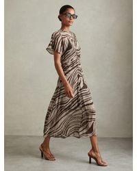 【海外限定】REISSワンピース☆Brown Naomi Snake-Print Draped Buy Reiss Brown Naomi Snake-Print Draped Midi Dress from