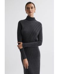 Reiss - Cady - Charcoal Petite Fitted Knitted Midi Dress - Lyst