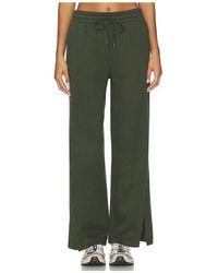 Beyond Yoga - Luxe Fleece Slit Wide Leg Pant - Lyst