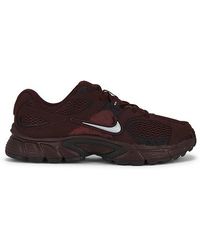 Nike - V5 Runner Sneaker - Lyst
