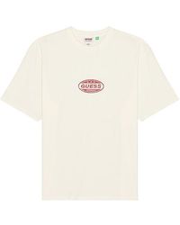Guess - Camiseta Striker En Color Crema Talla (También En M, S, Xl/1X) - Lyst