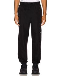 The North Face Black Box Track Pant Relaxed - Schwarz