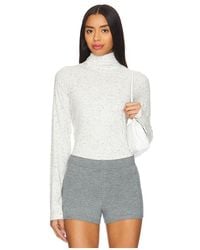 Varley - Camiseta De Manga Larga Con Cuello Vuelto Roya En Color Blanco Talla (También En S, Xs) - Lyst