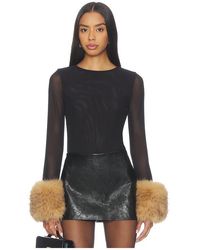 Alice + Olivia - Delaina Crop Top With Removeable Faux Fur Cuff - Lyst