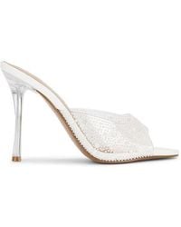 ★Steve Madden★新作★大人気★MANIA PEARL WHITE★サンダル Steve Madden Mania Pearl in Natural | Lyst