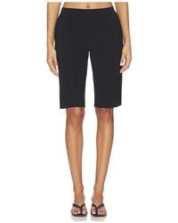 Norma Kamali - Flat Front Bermuda Short - Lyst