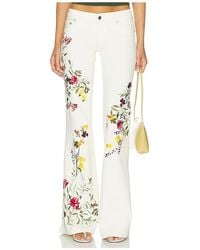 Alice + Olivia - Chic Embroided Jean - Lyst