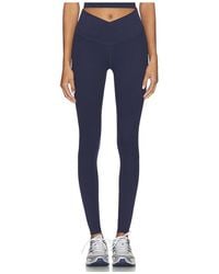 WellBeing + BeingWell - Flowwell Callista Crossover Legging - Lyst