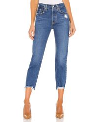 Capri and cropped jeans for Women 