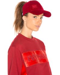 Ivy Park Backless Running Cap - Red