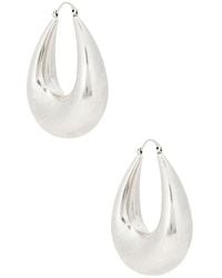 Shashi - Julia フープイヤリング - Lyst