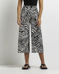 River Island Capri and cropped pants 