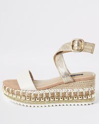 fup Uplifted Bliv sur River Island Wedge sandals for Women - Up to 60% off at Lyst.com