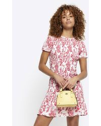 River Island - Cream Shirred Floral T-shirt Mini Dress - Lyst
