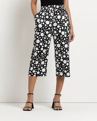 River Island Capri and cropped pants 