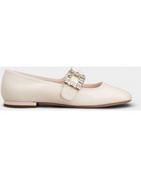Roger Vivier - Très Vivier Strass Buckle Babies Ballerinas In Patent Leather - Lyst