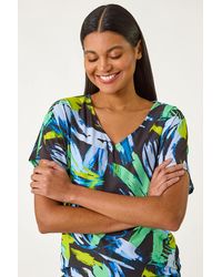 Roman - Abstract Print V-Neck Stretch Top - Lyst