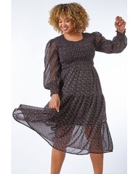 Roman Curve - Heart Tiered Stretch Midi Dress - Lyst
