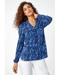 Roman - Aztec Print Pleated V-Neck Stretch Top - Lyst