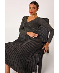 Roman - V-Neck Knit Pleated Maxi Dress - Lyst