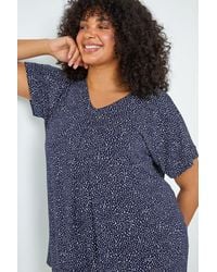 Roman Curve - Ditsy Spot Print V-Neck Stretch Top - Lyst