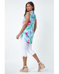 Roman - Tropical Floral Sleeveless Button Blouse - Lyst