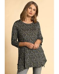 Roman - Ditsy Floral Print Hanky Hem Top - Lyst
