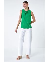 Roman - Floral Hem Detail Sleeveless Top - Lyst