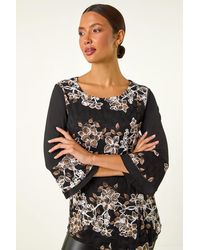 Roman - Floral Print Lace Asymmetric Hem Top - Lyst