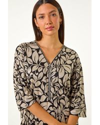 Roman - Leaf Print Front Zip Stretch Top - Lyst