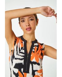 Roman - Sleeveless V-Neck Leaf Print Zip Top - Lyst