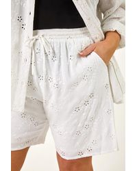 Roman Curve - Tie Waist Broderie Short - Lyst