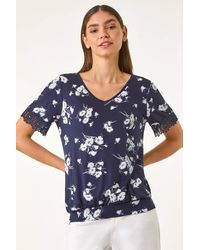 Roman - Floral Print V-Neck Lace Stretch Top - Lyst