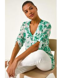 Roman - Floral Print V-Neck Button Front Top - Lyst