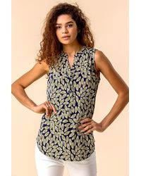 Roman - Leaf Print V-Neck Stretch Jersey Top - Lyst