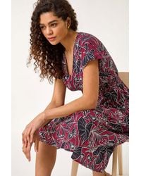 Roman - Abstract Leaf Print Shirred Midi Dress - Lyst