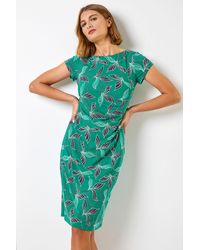 Roman - Leaf Print Stretch Ruched Shift Dress - Lyst
