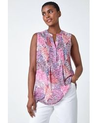 Roman - Tropical Print V-Neck Pintuck Top - Lyst