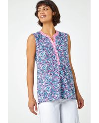 Roman - Sleeveless V-Neck Floral Print Top - Lyst