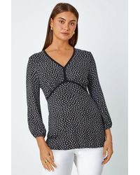 Roman - Ditsy Floral Stretch V-Neck Top - Lyst
