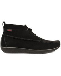 G.H. Bass & Co. Scout Runner Mid Boot Suede Black