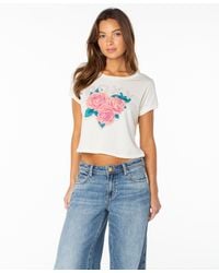 Roxy - Rose Heart Cropped Baby Tee - Lyst