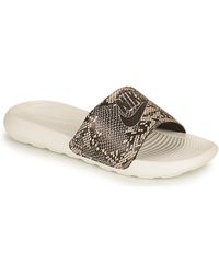 womens nike slides benassi