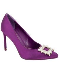 Kenneth Cole - Quinnly Jewel Satin Pump - Lyst