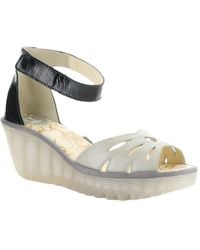 Fly London - Yelu Patent Sandal - Lyst