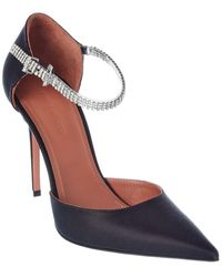 Amina Muaddi: a designer de sapatos que virou hit pelos saltos geométricos  - Vogue | moda