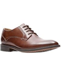 clarks mens tan brogues