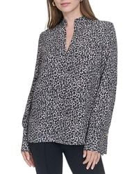 Halston - Printed V-Neck Top - Lyst