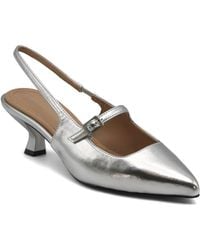 Adrienne Vittadini - Scooter Pump - Lyst