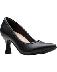 Clarks - Kataleyna West Leather Pump - Lyst